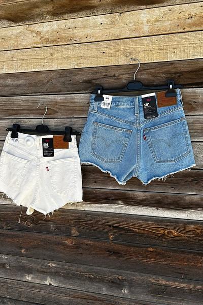 Short Levi's 501